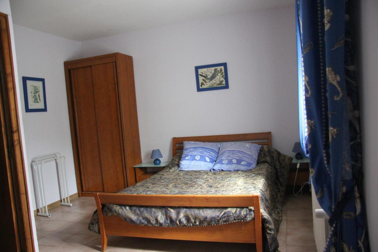 Santo-Pietro-di-Venaco Chambre D'Hote "Chez Antoinette Et Charles" מראה חיצוני תמונה