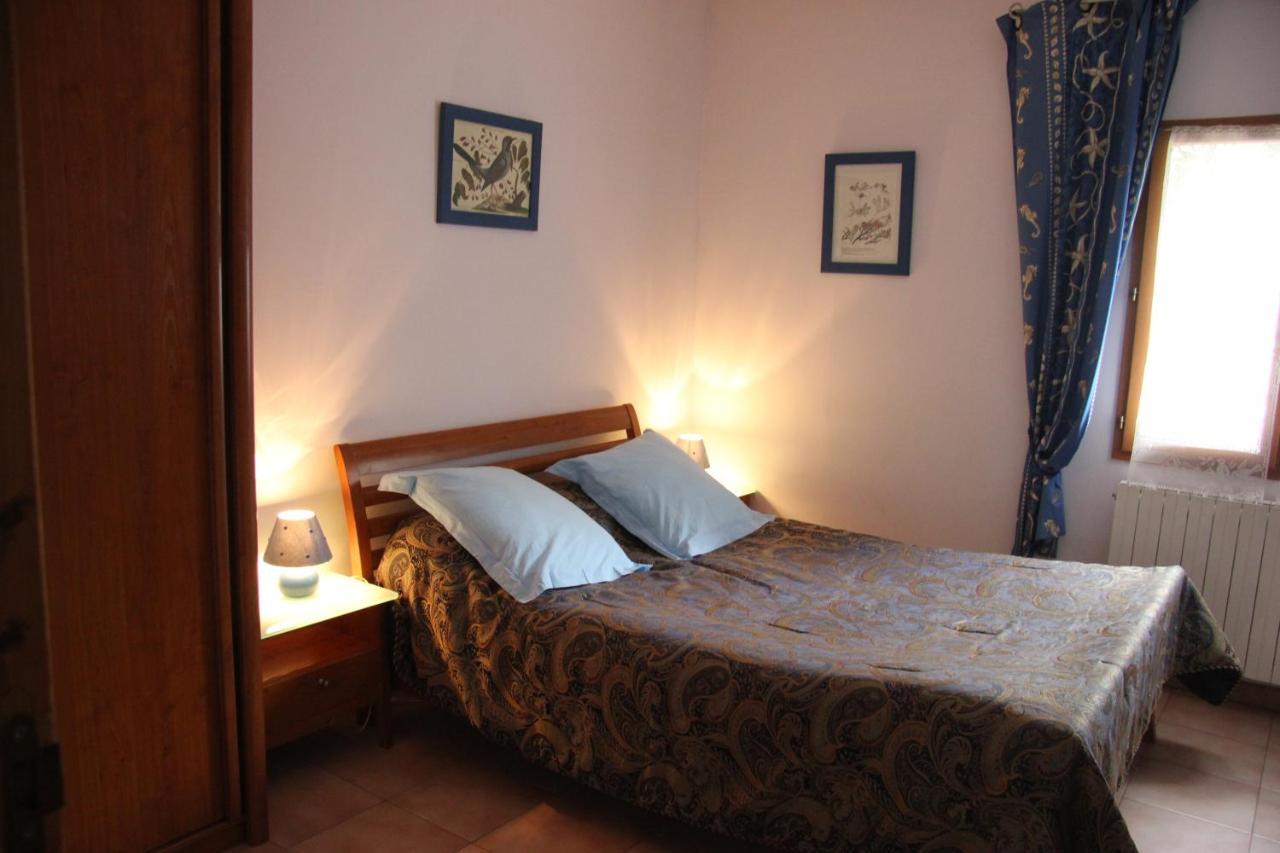 Santo-Pietro-di-Venaco Chambre D'Hote "Chez Antoinette Et Charles" מראה חיצוני תמונה