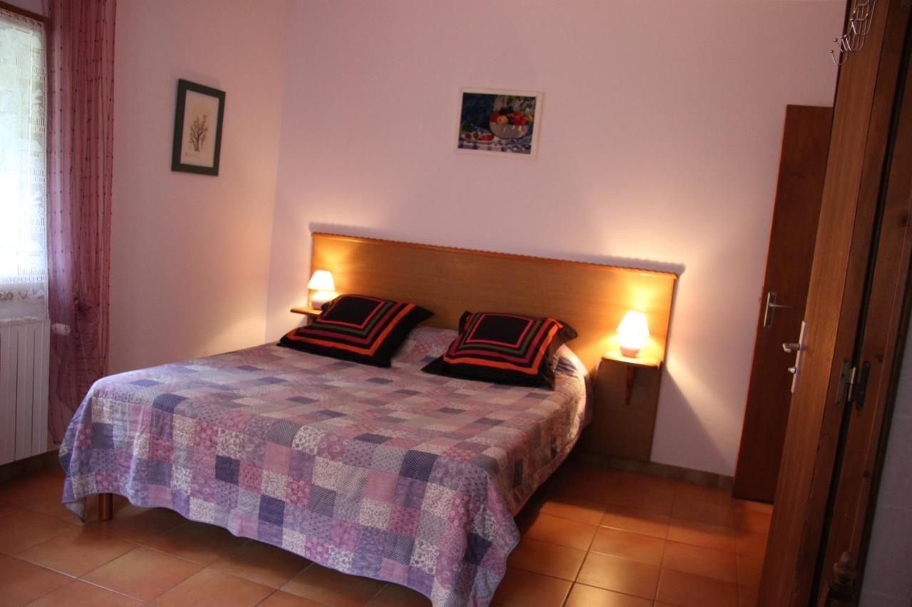 Santo-Pietro-di-Venaco Chambre D'Hote "Chez Antoinette Et Charles" מראה חיצוני תמונה